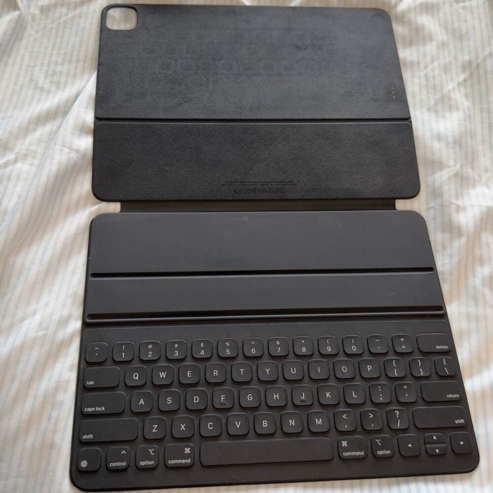 Apple Smart Keyboard Folio for iPad Pro 12.9-inch (Model A2039) #apple #keyboard